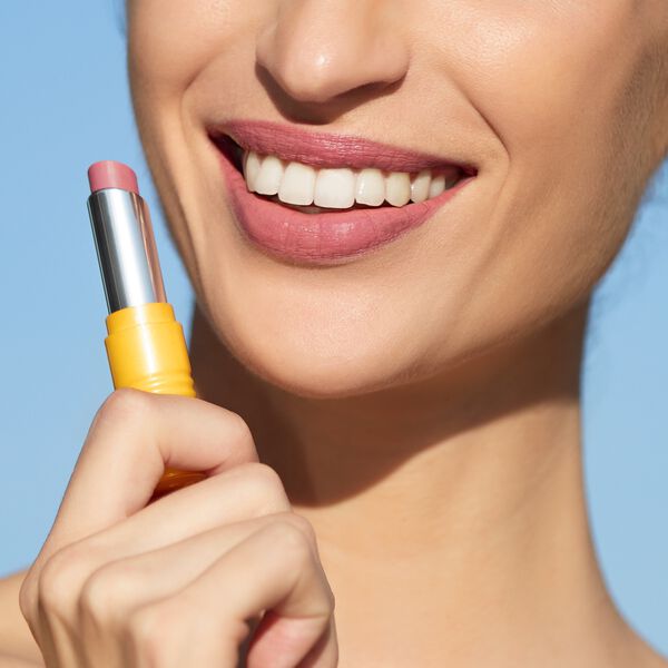 Intense Fruity Lipstick - Bare Pomegranate Intense Fruity Lipstick - Bare Pomegranate