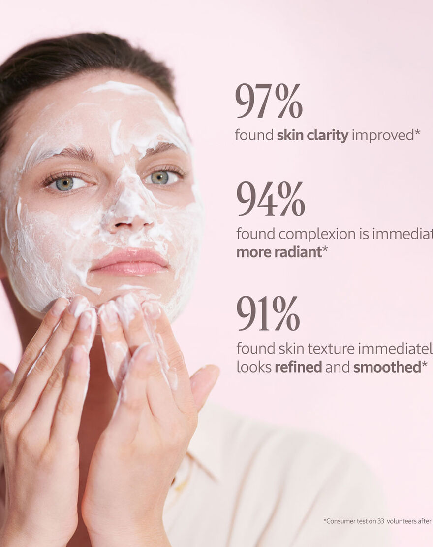 reine des pr s intense brightening foam