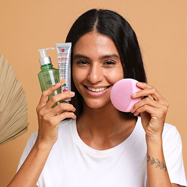 Foreo x L'Occitane - Daily Essentials Routine Foreo x L'Occitane - Daily Essentials Routine