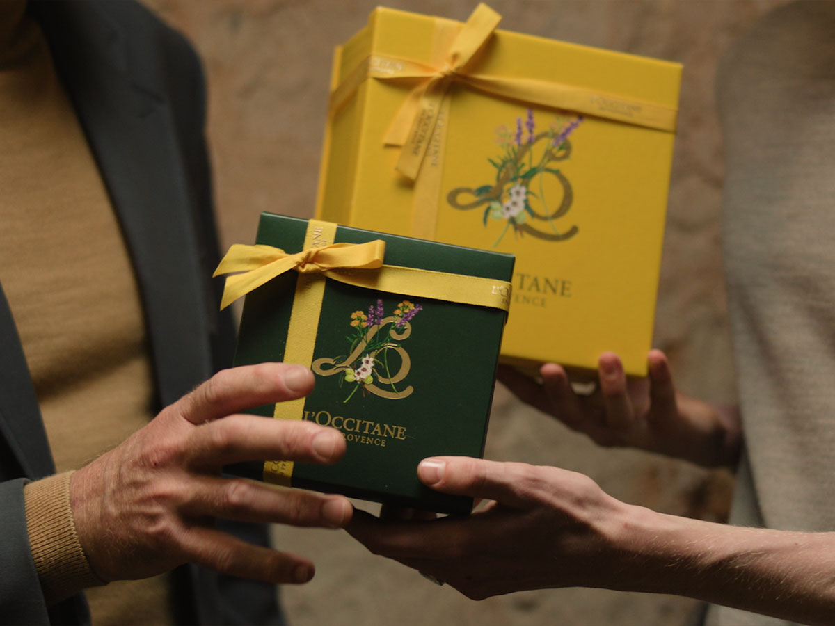 Gift Wrapping